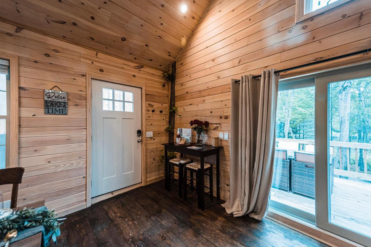 Moonlight Treehouse At Belgrade Hospitality Villa Exterior photo