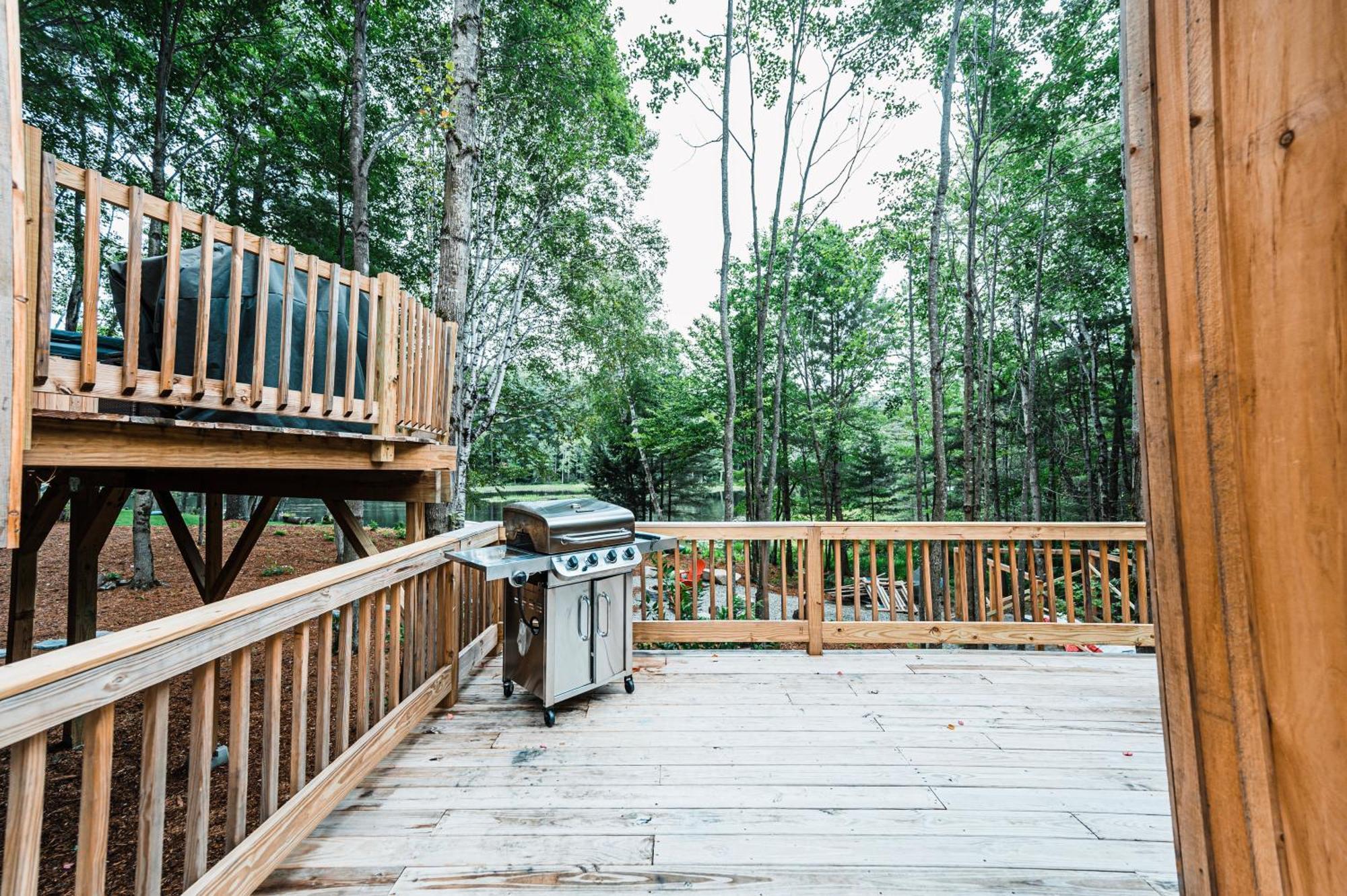 Moonlight Treehouse At Belgrade Hospitality Villa Exterior photo